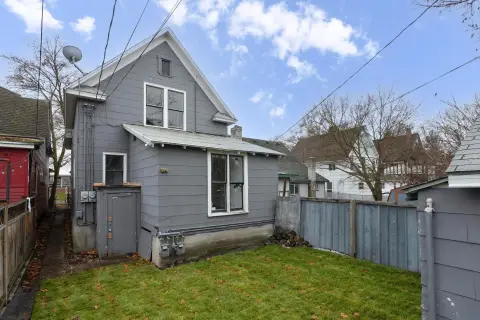 Remodeled Colonial Duplex with Leased Units