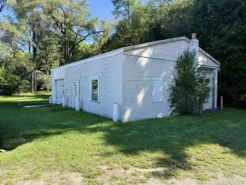 Automotive Property with Workshop