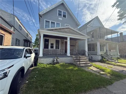 3/3 Duplex with Full Basement