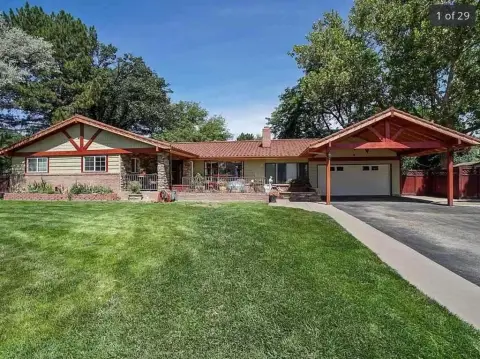 Sprawling Ranch on Oversized Lot