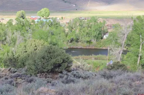 Elevated Highway-Front Land Site