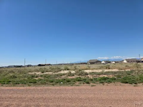 Residential Lot with Mountain Views