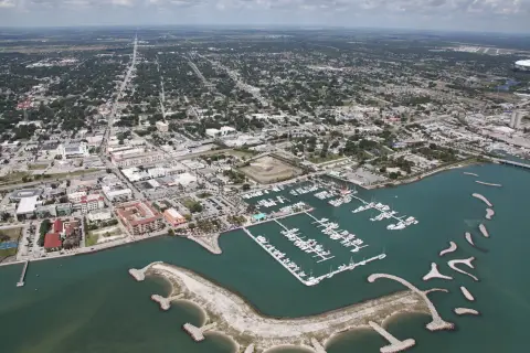 Retail Space in Historic Downtown