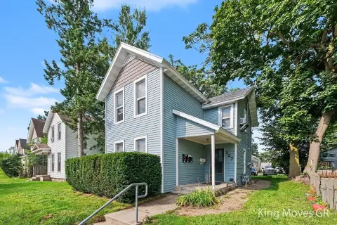 Three-Unit Triplex with Separate Utilities
