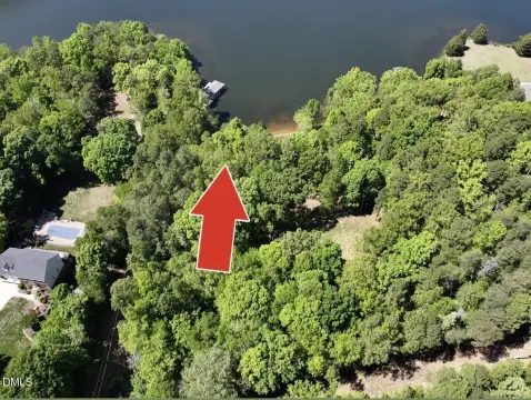 Hyco Lake Waterfront Land