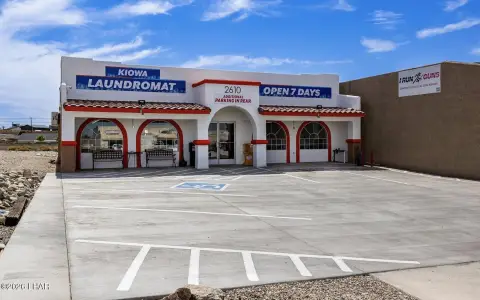 Laundromat with Commercial Equipment