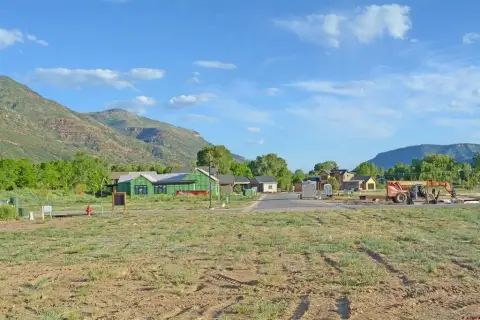 Residential Home Lot in Golf Community