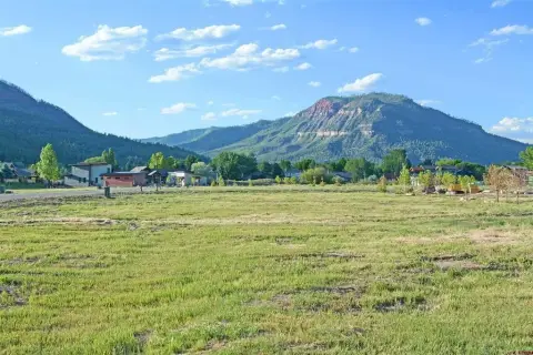 Ultra-Level Homesite for Custom Build