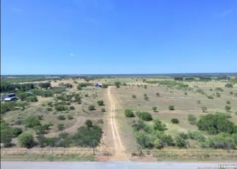 Residential Land in Moore, Texas