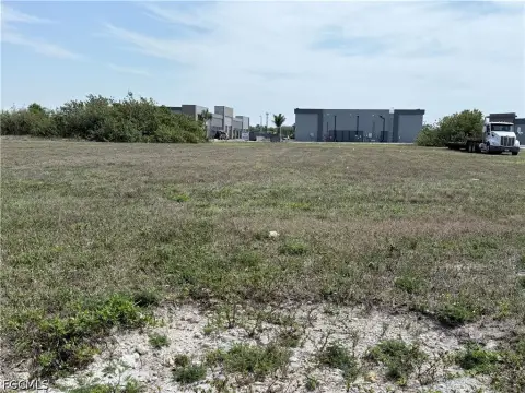 Commercial Lot in Cape Coral