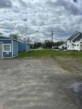 Vacant Former Car Wash Property