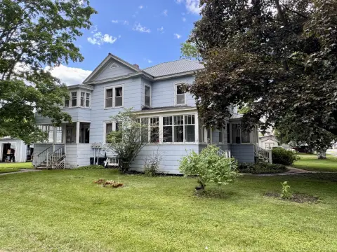 Three-Unit Triplex on Corner Lot