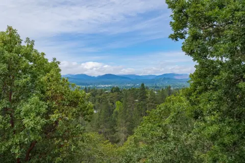 View Parcel in Grants Pass