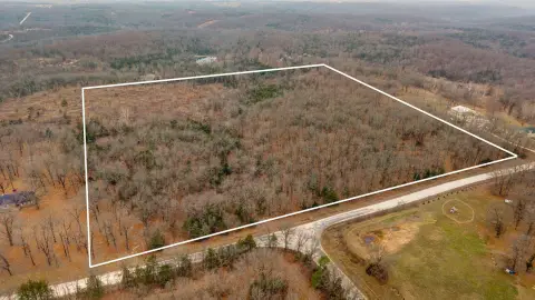 31 Acres Near Stockton Lake