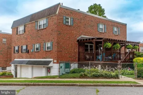 Single-Family Home on Corner Lot