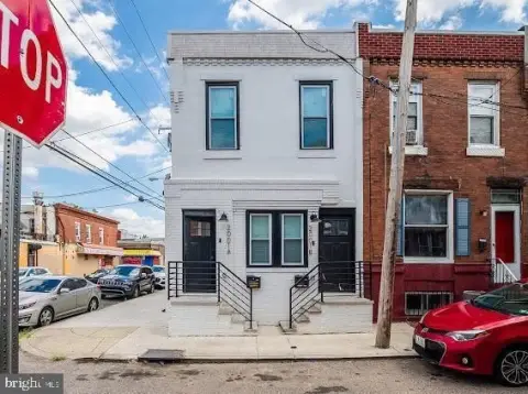 Remodeled Duplex in West Passyunk