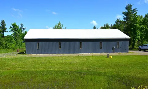 Automotive Repair and Workshop Building