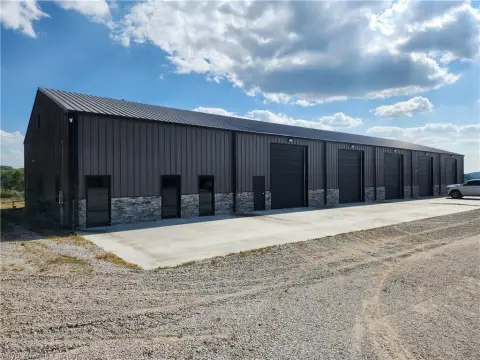 Flex Space with Fenced Yard