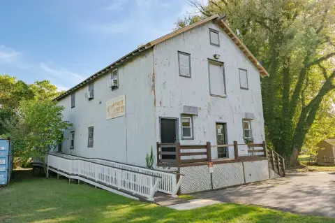 Versatile Commercial Space in Cape May