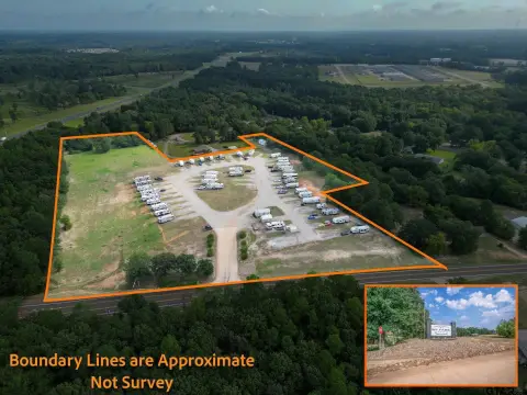 RV Park With Two-Bay Shop