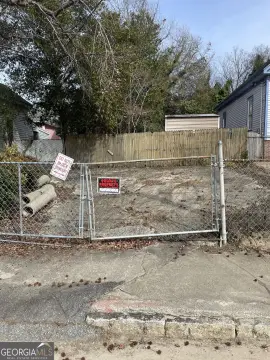 Residential Land in Historic Macon