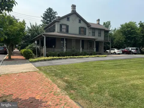Duplex with Two 2-Bed Units