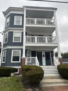 Well-Maintained Triple Decker in Portland