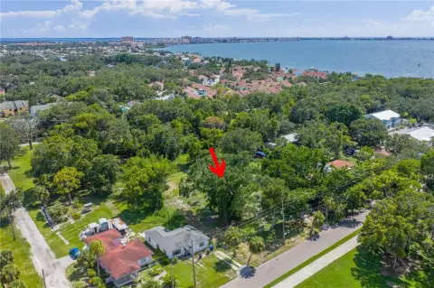 Buildable Lot Near Clam Bayou