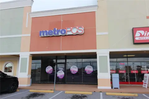 Retail Storefront with Central Air