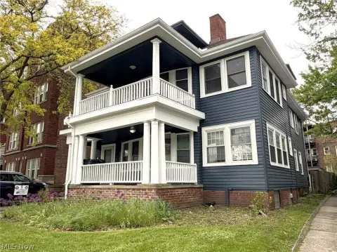 Renovated Triplex with Garage