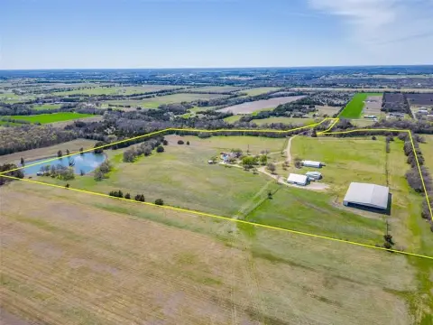 Texas Ranch with Equestrian Arena