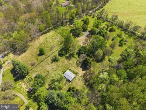 10-Acre Recreational Estate Lot