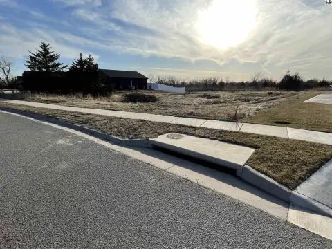Residential Land in Quail Ridge