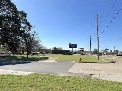 Corner Lot in Shreveport