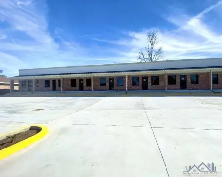 Pre-Leasing Office Suite