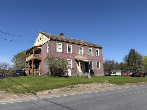 West Chazy Income Generating 4-Plex