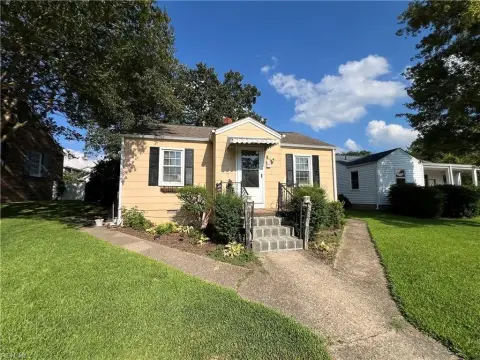 Side-by-Side Duplex with Creek