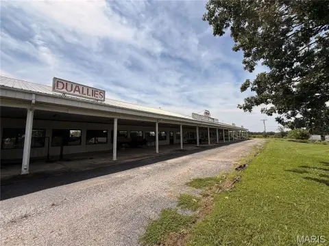 Highway-Frontage Warehouse