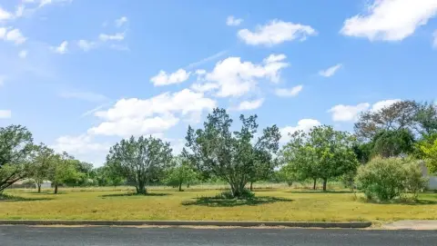 Residential Lot in Fredericksburg, TX