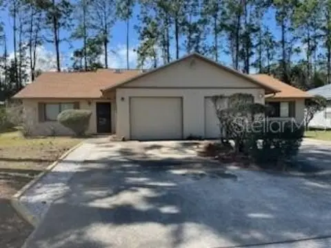 Palm Coast Duplex in Pine Lakes