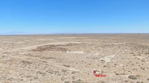 Lancaster Land with Mountain Views