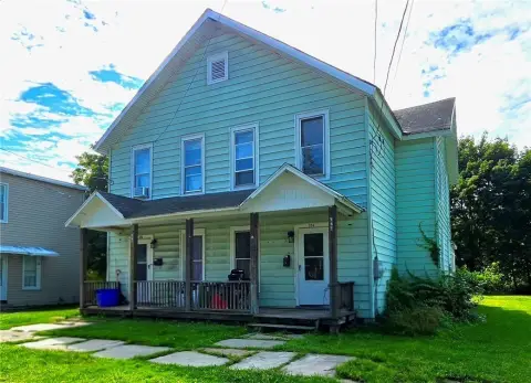 Two-Unit Property with Vacant Apartment