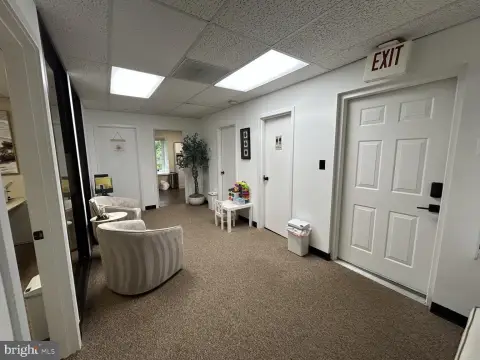 Private Office Units Near Courthouse