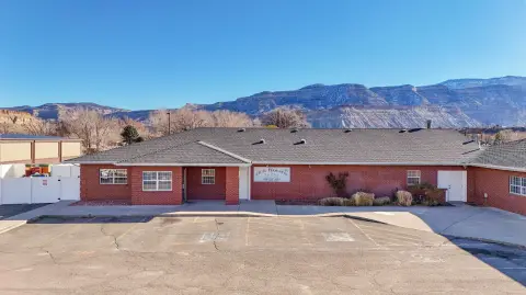 Medical Office Building with Solar