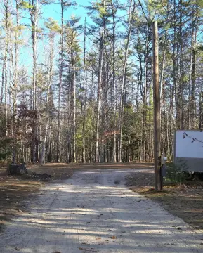 Land with Crooked River Frontage