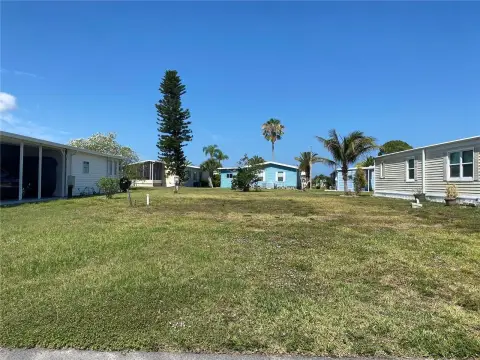 Cleared Lot in Harbor Cove