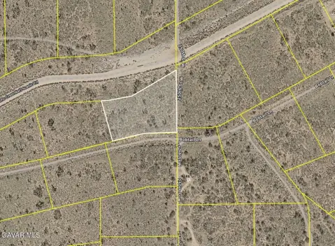 Unique Land Parcel in Rosamond