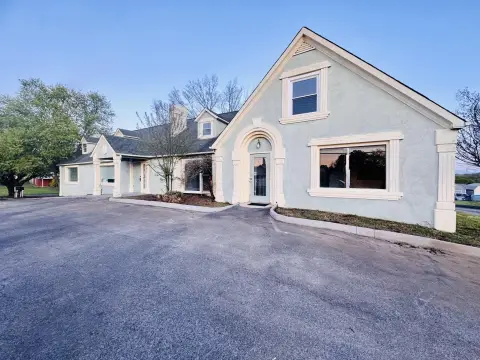 Highway 11E Commercial Opportunity