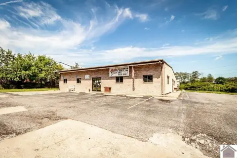 Operational Bar and Grill