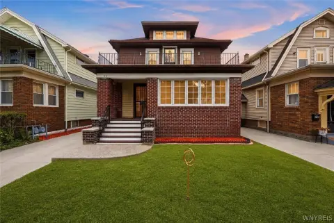 Updated Duplex With Garage